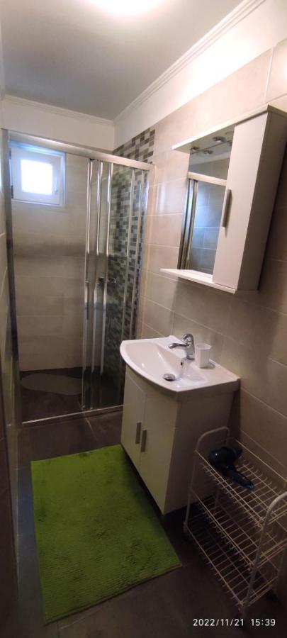 Apartmani Kristina Crikvenica Esterno foto