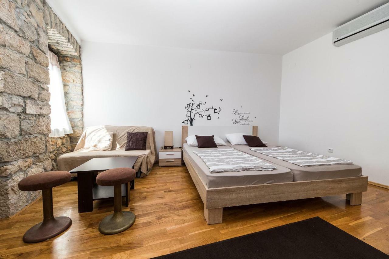 Apartmani Kristina Crikvenica Esterno foto