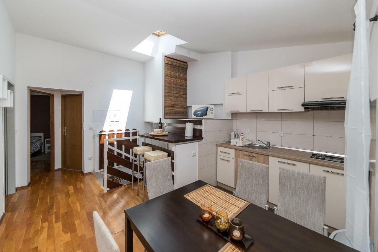 Apartmani Kristina Crikvenica Esterno foto
